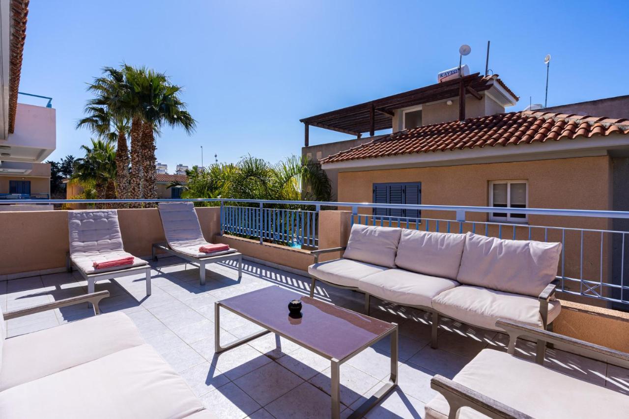 Summer Breeze Holiday Apartment With Pool Paphos Luaran gambar